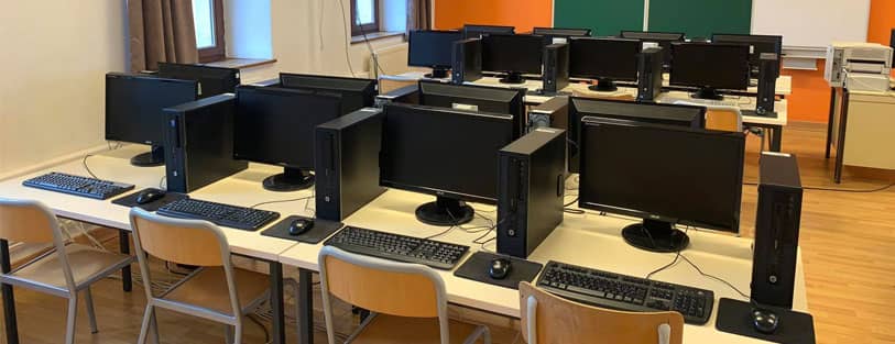 Photo du local informatique